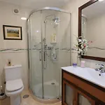 Comfort And Convenience In Marias Apartmán *