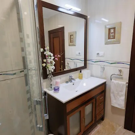Comfort And Convenience In Marias Appartement *
